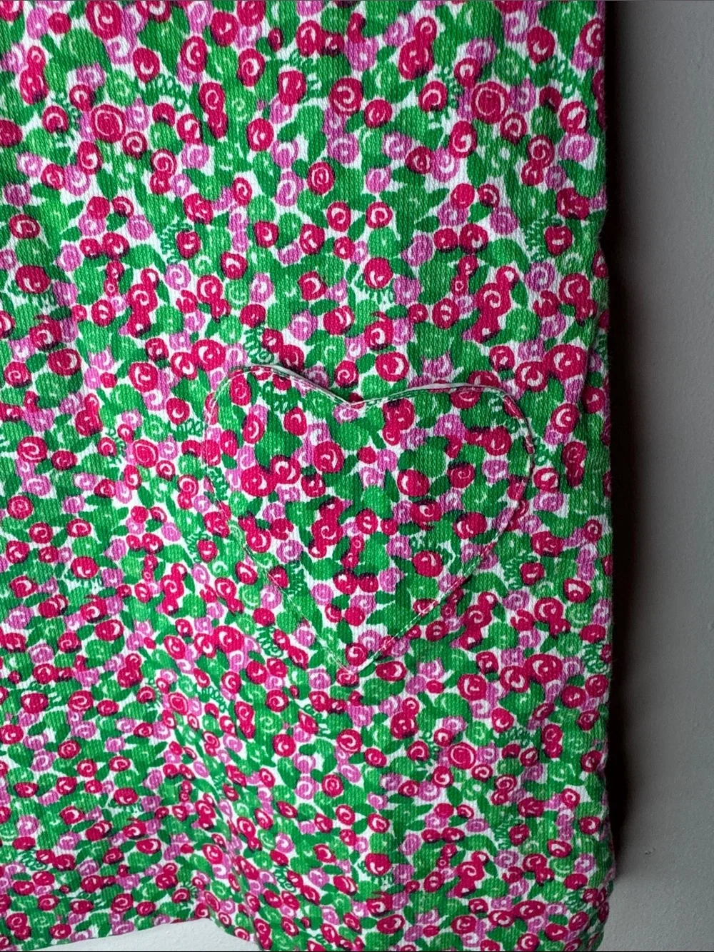 Lilly Pulitzer Girls Sleeveless Floral Shift Dress in Pink & Green
